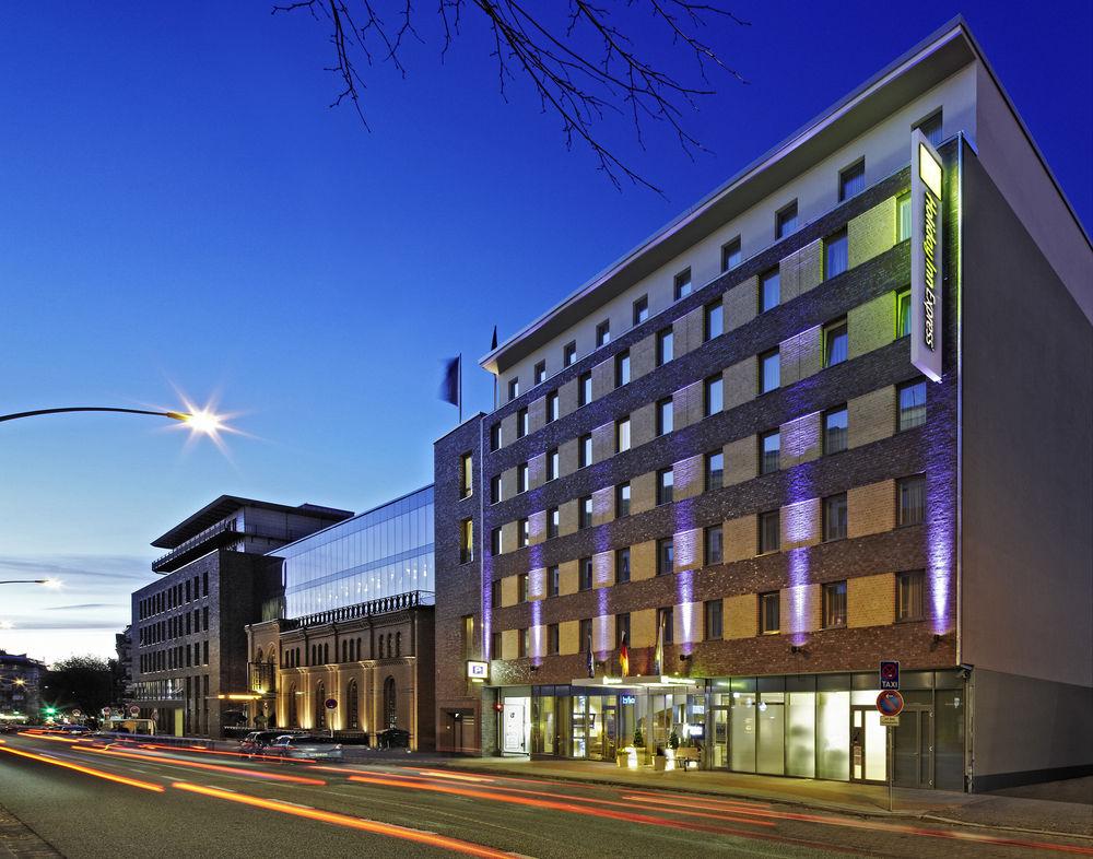 Holiday Inn Express Hamburg - St. Pauli-Messe Bagian luar foto