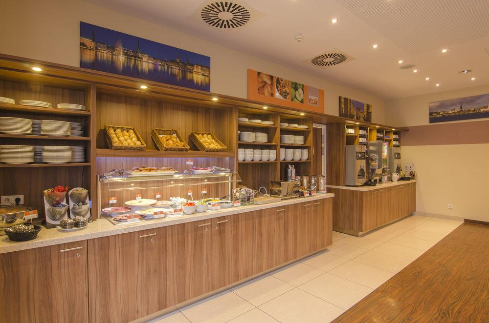 Holiday Inn Express Hamburg - St. Pauli-Messe Bagian luar foto