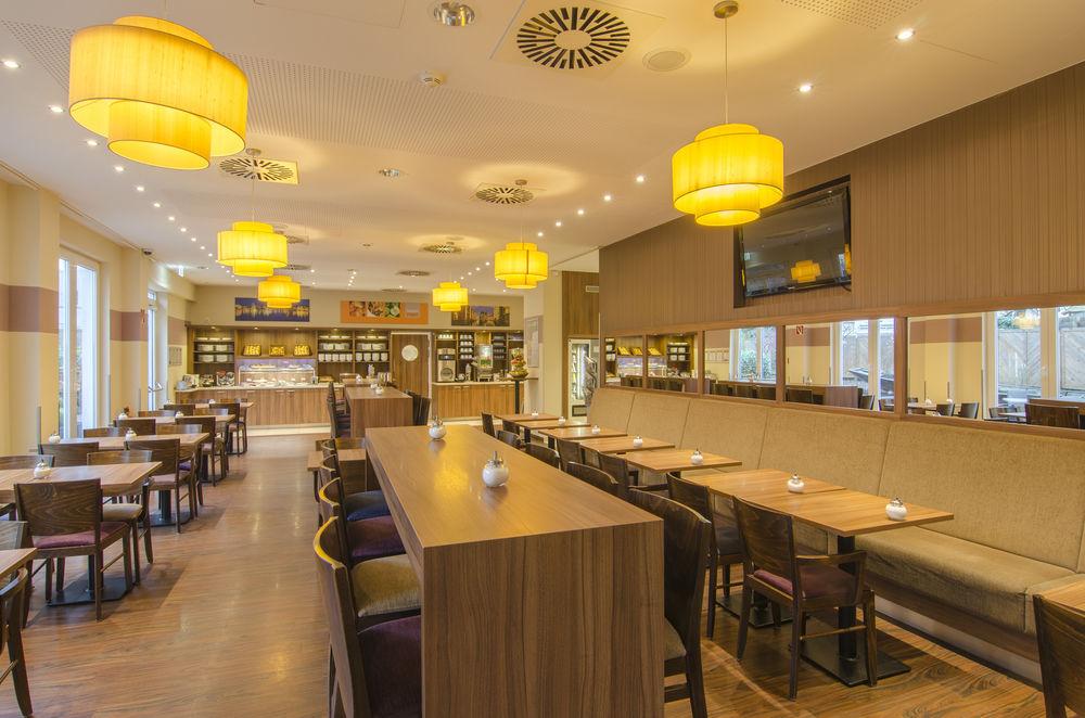Holiday Inn Express Hamburg - St. Pauli-Messe Bagian luar foto