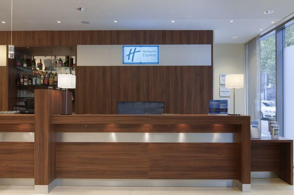 Holiday Inn Express Hamburg - St. Pauli-Messe Bagian luar foto